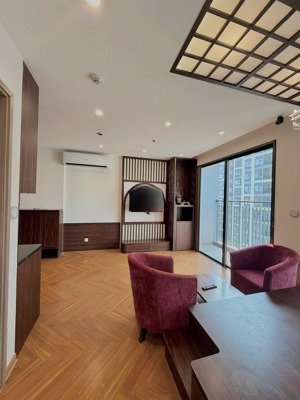 chính chủ bán gấp trong tuần ch 2pn+1, dt 63.7m2, the miami - smart city, giá 4.9 tỷ. lh 