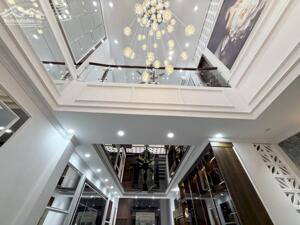  BÁN NHÀ PHỐ VIP TRÍCH SÀI, 48M2 X 7 TẦNG, THANG MÁY, Ở NGAY 