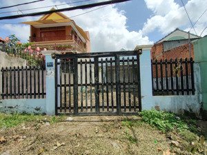 bán mảnh đất hiếm 9m x 32m q. bình chánh - vườn thơm, tặng nhà shr giá 7.5 tỷ - tl