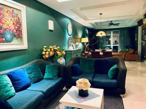 bán căn hộ tầng cao tòa p1 ciputra hà nội, 145m2, 3pn