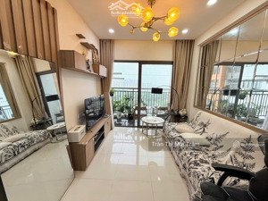 căn hộ view landmark 81 đẹp cho thuê 2pn, 2wc đủ nội thất chỉ 17 triệu, the sun avenue