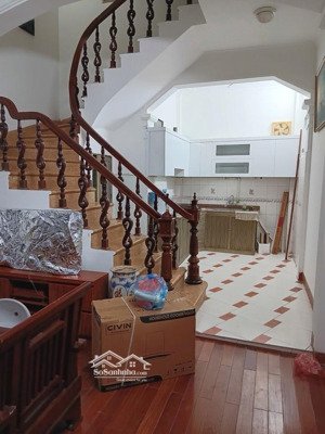 tt cầu giấy giáp tây hồ - ba đình - dân xây - gần phố - gần ô tô đỗ - mặt tiền khủng - võ chí công