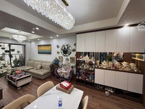 căn hộ 97m² việt đức complex full nội thất sang, hướng đông nam thoáng mát, chỉ việc ở ngay!