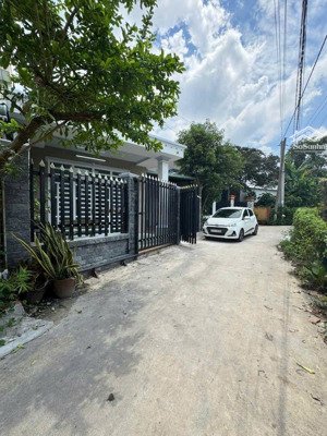 2 lô liền kề rẻ đất định hoà dt 5x15m thổ cư 60m giá 1ty550 đường ôtô dân cư đông hiện hữu