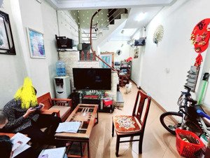 gần oto, an ninh ngay nguyễn đức cảnh-35m-hơn 6 tỷ