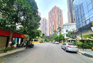 hạ chào 2 tỷ! liền kề văn khê - lô góc - trục chính 20m - nội thất sịn - kinh doanh đỉnh