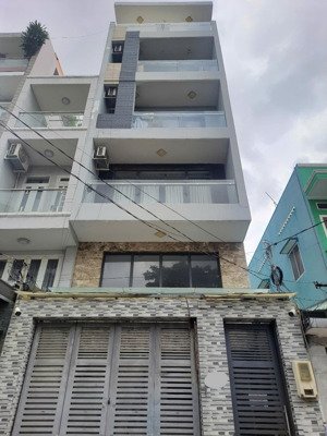 150m2, ngang 5m, hầm 6 lầu, hđ thuê 150tr, chdv hxh 10m phổ quang, gần sân bay, bán 28.5 tỷ