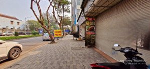 bán siêu phẩm mặt phố llq ngay cạnh quận ủy tây hồ - lotte - lô góc,mp+ mặt ngõ thửa đất đẹp.