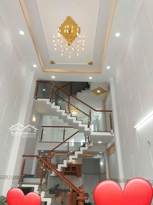 bán nhà mã lò, dòng tiền 15tr, 6,5 tỷ, 60m2, giá ưu đãi hot!