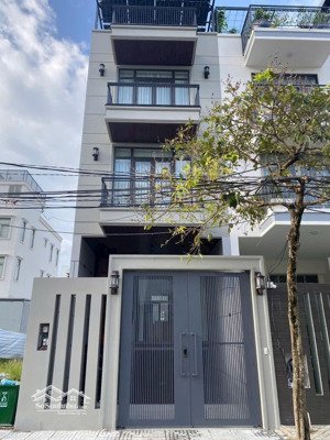 cho thuê nhà nguyên căn dài hạn tại quận 7