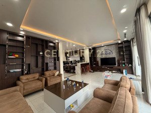 nhà phố- 3pn-giấy tờ pháp lý - full nội thất- giá cả ưu đãi - lh: 