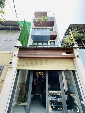 hạ giá chỉ 10tỷ đường nguyễn kiệm, phú nhuận - 63,5m, 1t2l sân thượng - hẻm rộng 5m - shr