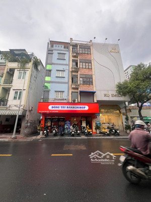 góc 3 mặt tiền huỳnh văn bánh, nguyễn văn trỗi, pn -8 x 7m, 4 lầu, có hđ thuê 55tr, bán chỉ 22 tỷ