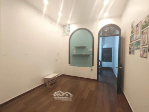 bán nhà mặt đường nguyễn văn cừ - hạ long - quảng ninh