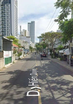 chỉ 26 tỷ sở hữu 301,7m2 ngang 11m góc 2 mặt tiền đường dương hiến quyền. vĩnh hòa. bắc nha trang