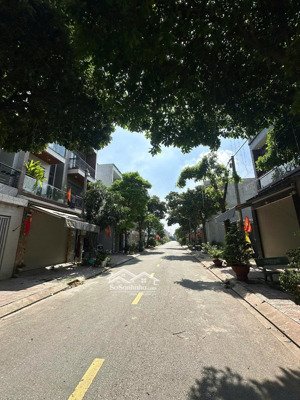 sở hữu đầu tư lô đất ngay chợ thới tứ dt 80m2 giá 1 tỉ 575, full thổ sẵn xây dựng cho thuê 13tr/th