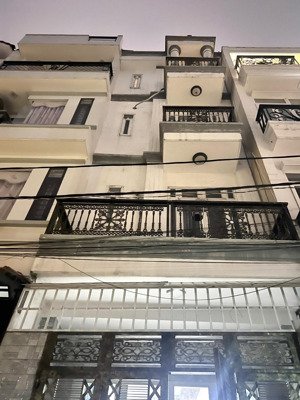 bán nhà 4 tầng hẻm xe hơi đường hiệp bình đối diện gigamall phạm văn đồng giá chỉ 6.5tỷ