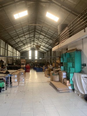 cho thuê 700m2 kho - xưởng đường phạm hữu lầu, nhà bè, giá 60tr/tháng-lh- 