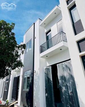 bán 2 căn nhà mới hoàn thiện, hẻm 71 lê hồng phong, 1 trệt 1 lầu giá ban 2,1 tỷ