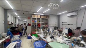 chính chủ - 10/35 tân quý - 6x20 - 3 tấm trống suốt - 3wc - nhà đẹp - giá tốt