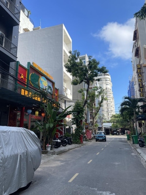 siêu hiếm cặp đất an thượng, ngang 9m cách biển 200m, trung tâm lưu trú khách tây