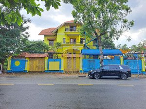 cho thuê biệt thự mặt tiền nguyễn văn hưởng vị trí kinh doanh - 2 mặt tiền - 600m2. giá 155 triệu