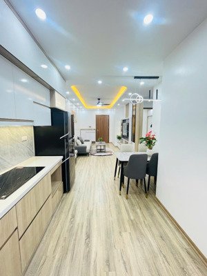 chính chủ cần bán căn 67m2 tại toà hh2 linh đàm, giá rẻ