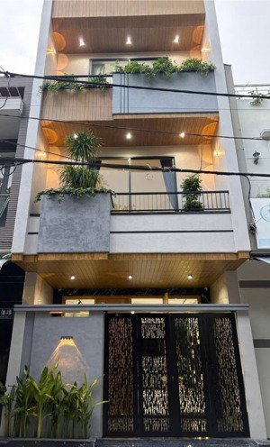 bán nhà 3 tầng gần trường học gần biển đà nẵng, giá tốt