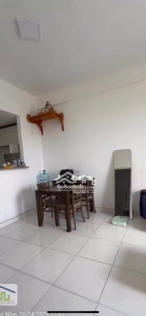 cho thuê căn hộ 2 phòng ngủ, nội thất cơ bản diện tích 70 m2