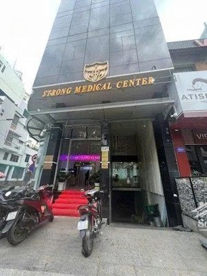 chính chủ cho thuê nhà mặt tiền đường trần quốc toản. kết cấu 5 tầng thang máy , phù hợp kinh doanh