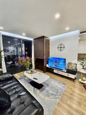 chính chủ gửi bán gấp căn hộ 2pn tại cc 6th element tại tây hồ, hà nội, giá thỏa thuận, 83m2