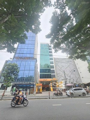 hiếm! bán building 2 mặt tiền nguyễn thị minh khai, q.1 - 11x20m, hầm 6 tầng, hđt 300 tr/th - 80 tỷ