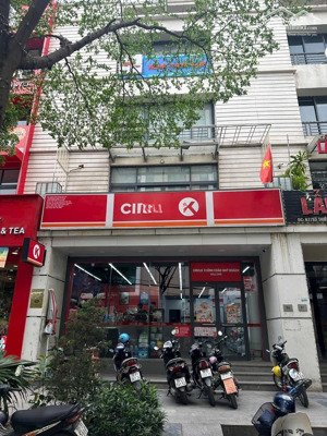 cho thuê siêu phẩm nhà mặt phố nguỵ như kon tum, diện tích tổng: 540m2, có hầm , cho làm hàng ăn