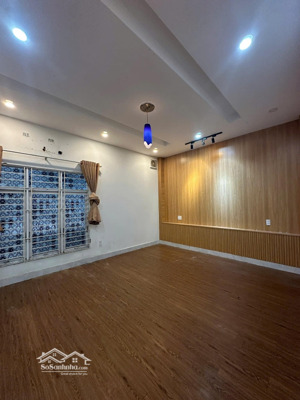 cho thuê nhà phố vị trí đẹp mặt tiền phan đăng lưu, đà nẵng