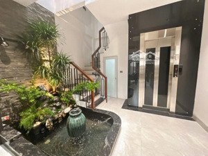 chính chủ cần bán nhà ngõ 268.56 ngọc thuỵ sát ô tô, cạnh công viên, đi bộ ra chợ, 5 tầng thang máy