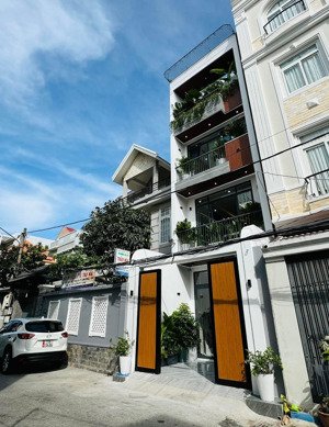 bán căn nhà mới đường tô hiến thành, phường 4, tp vũng tàu. nhà mới, nội thất cao cấp