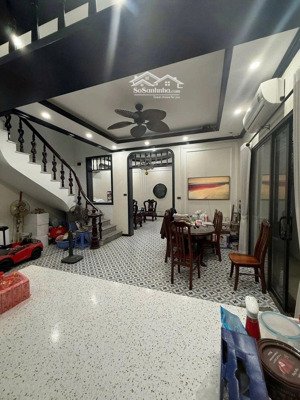 bán nhà phân lô cán bộ phố tô vĩnh diện, diện tích 88.1m2 xây 5 tầng, mặt tiền 7.88m, giá hơn 22 tỷ