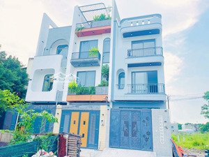 nhà mới xây thiết kế sang trọng, ngay đường số 24 linh đông, giáp đường vành đai 2, cách pvđ 400m