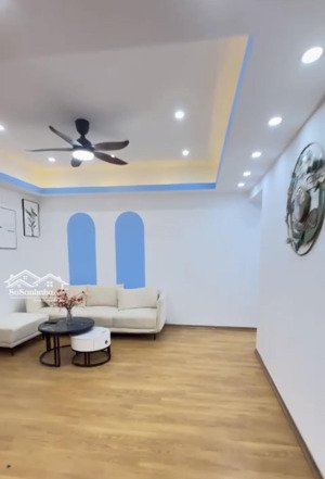 chung cư 3 ngủ 197 trần phú hà đông nhà đẹp fuul nội thất - dt 89 m -2 vệ sinh - giá :5.7 tỷ