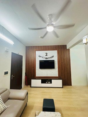 nhà giá tốt - chốt liền tay! chính chủ bán nhanh ch: 60.4m, tầng trung đẹp tòa ct12 kim văn kim lũ