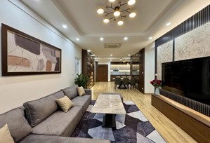 chính chủ bán gấp căn hộ 3pn diện tích 100m2 tòa kđt mễ trì hạ giá 6 tỷ