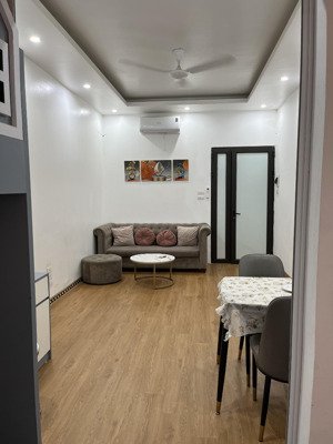 tập thể dốc thọ lão - lò đúc penhouse t3 + 4 diện tích 17/70m2 full nội thất giá 3,5 tỷ