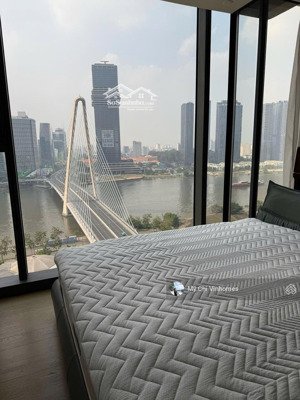 đỉnh cao sống thượng lưu tại the opera 3pn view ba son, full nội thất chuẩn 5*