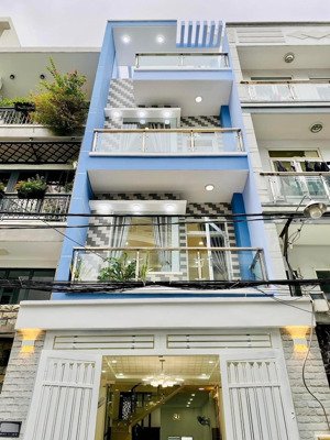 gấp!chú năm cần bán nhà lý văn phức,quận 1-giá:7.66tỷ/81.2m2 (5.8x14m),gần chợ tân định,phù hợp kd