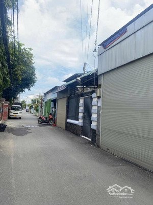 bán gấp lô đất 62.1m2 đường ôtô tránh thoải mái, cách ql13 chỉ 150m thuộc p. hiệp bình giá 5,6 tỷ