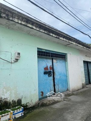 nhà xưởng hẻm xe hơi nguyễn văn quá 7.5x29m thuê 10tr/tháng