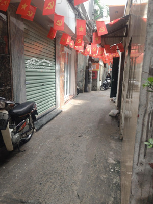 minh khai hai bà trưng 35/39m2 nhỉnh 6tỷ nhà đẹp vị trí trung tâm ngõ thoáng cách phố vài bước chân