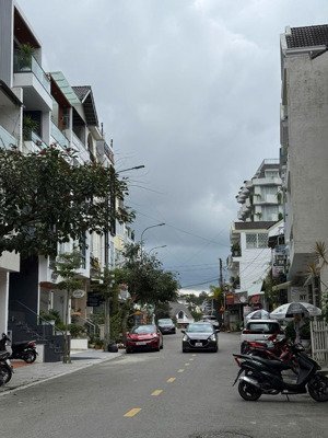 bán nhà đẹp chỉ 15 tỷ 9 nguyễn thị nghĩa, đà lạt, 84m2 giá tốt