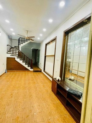 bán nhà lô góc tô vĩnh diện - thanh xuân. diện tích 90m2 x 5 tầng, giá 18,8 tỷ