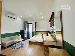 tòa chdv đường láng, 50m, 7 tầng, 15 phòng, đầy đủ pccc, cho thuê luôn kín phòng, dòng tiền đều đặn